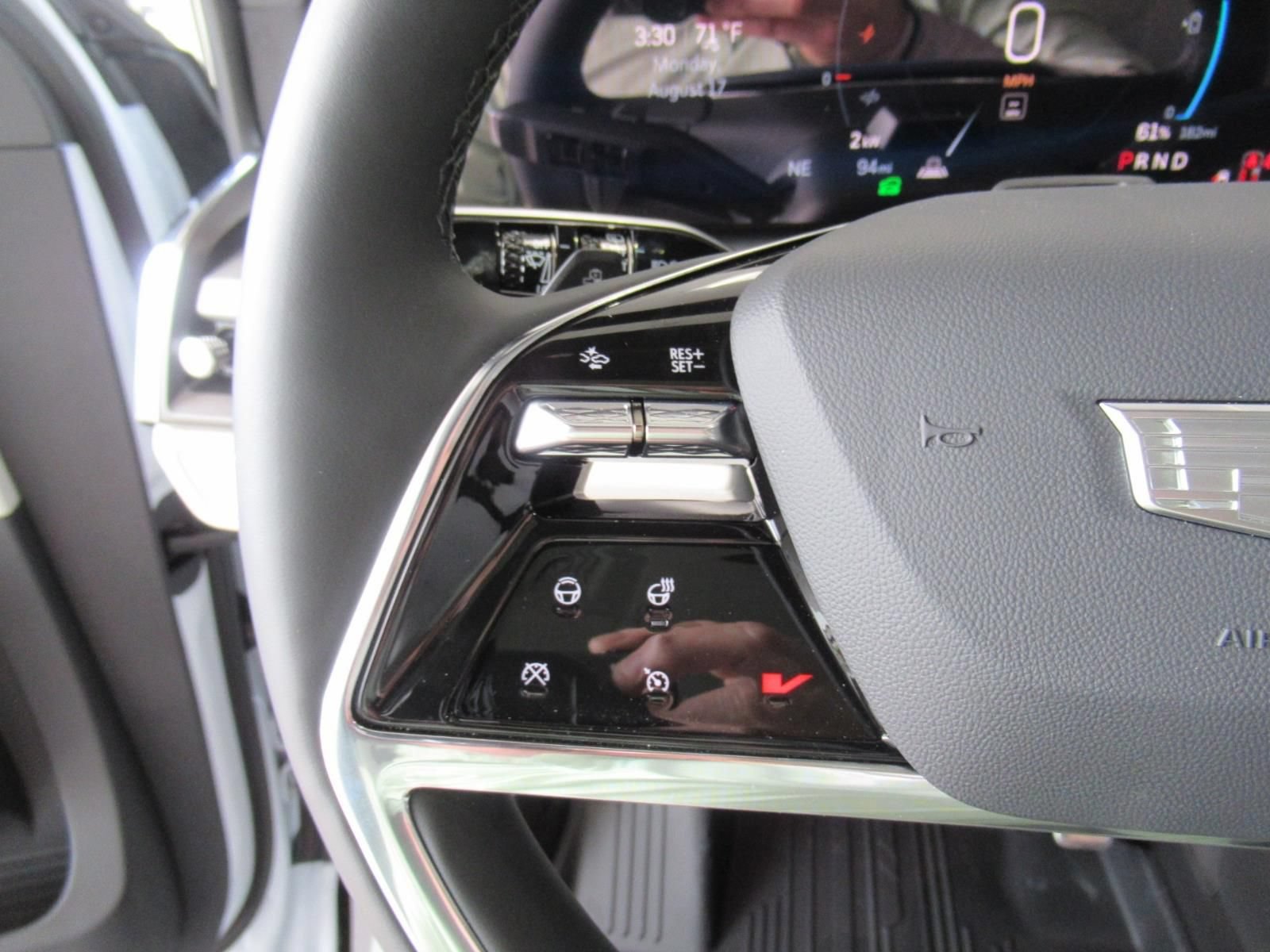 New 2027 Cadillac Vistiq Sport AWD/4WD image 30