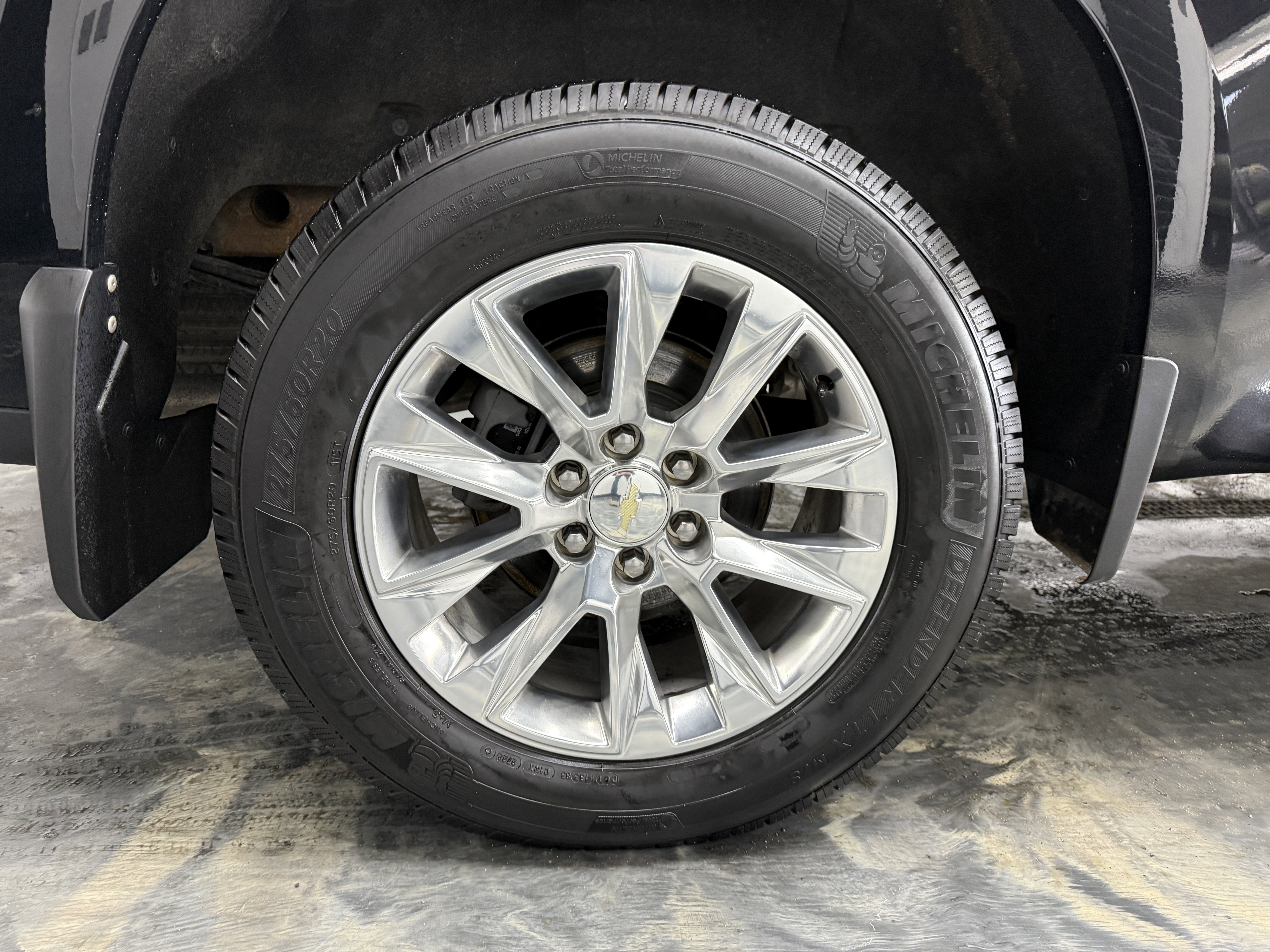 Used 2020 Chevrolet Silverado 1500 LTZ w/ LTZ Premium Package image 33