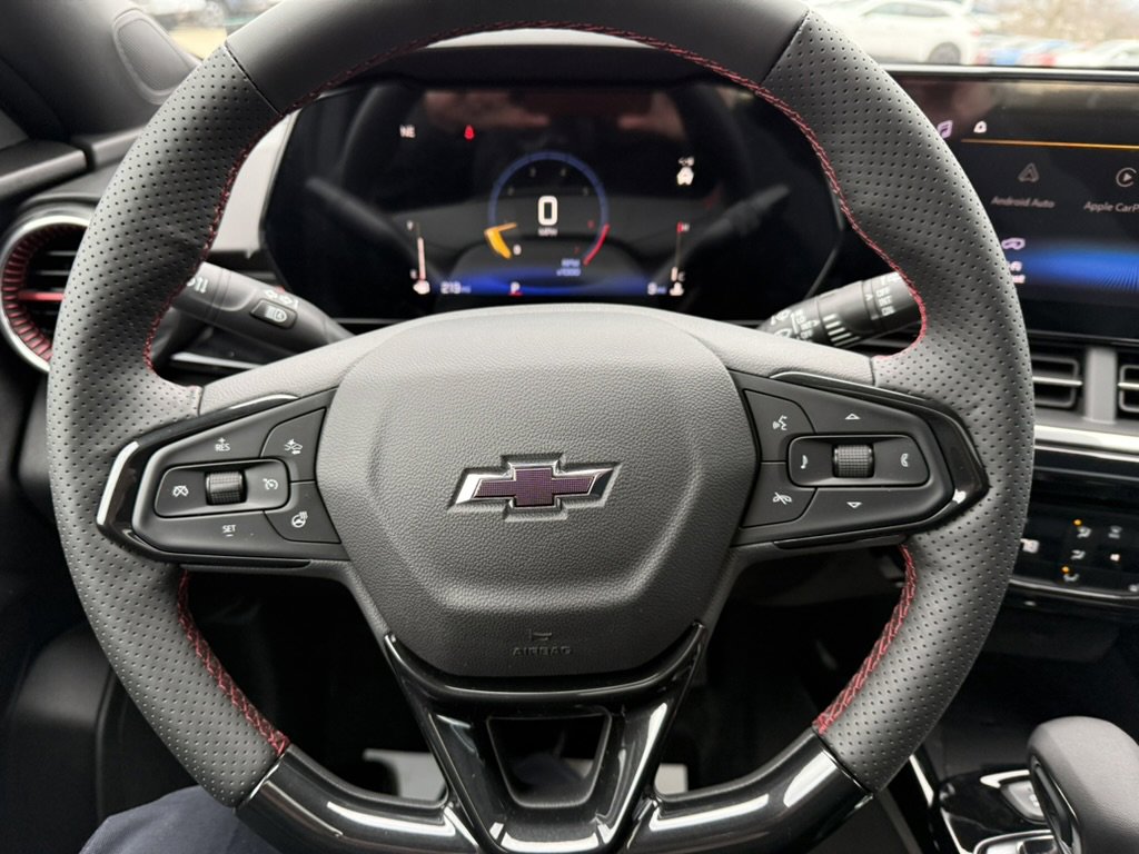 New 2026 Chevrolet Trax RS w/ Sunroof Package image 20