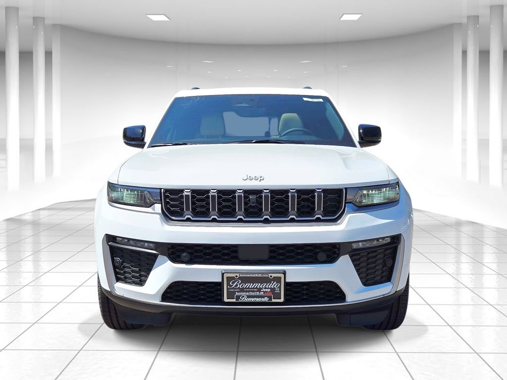 New 2026 Jeep Grand Cherokee Limited w/ Luxury Tech Group II image 8