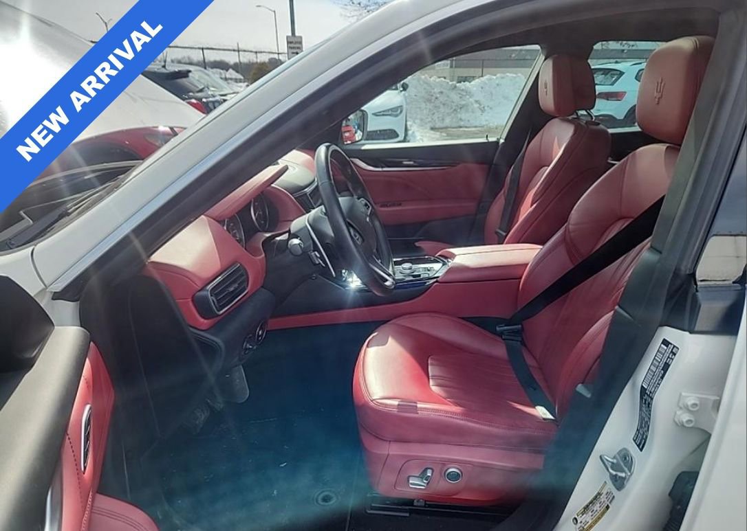 Used 2023 Maserati Levante GT image 7