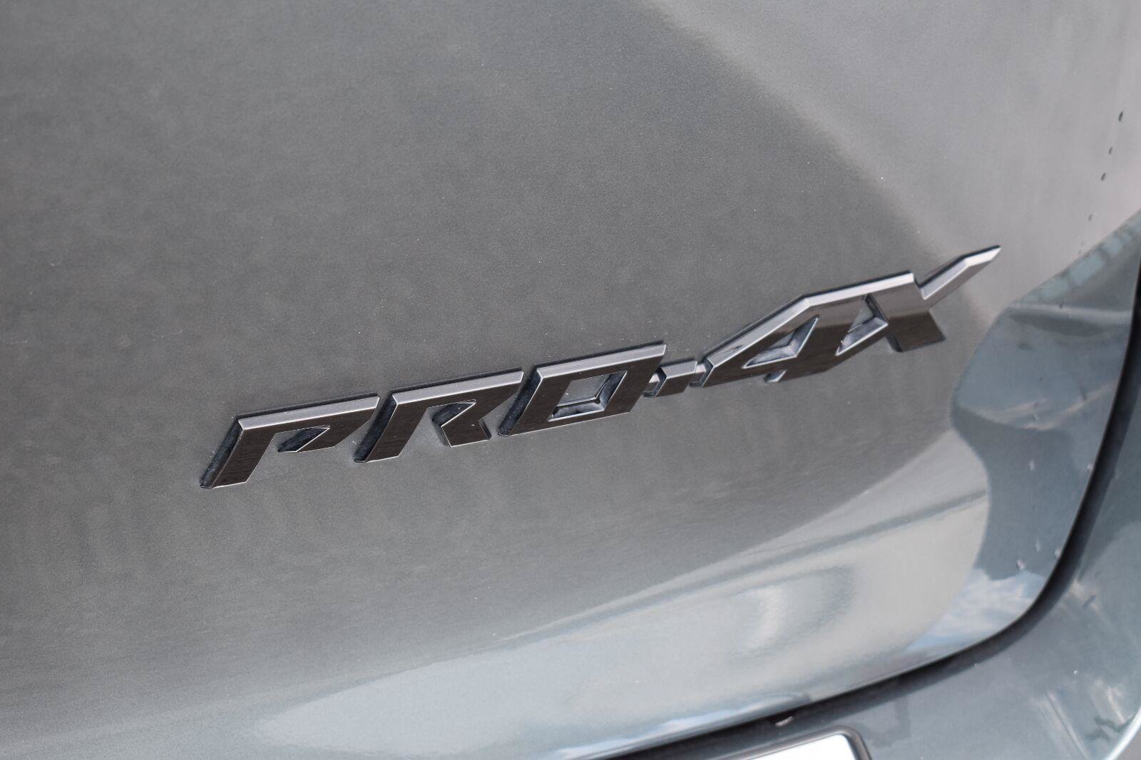 Certified 2025 Nissan Armada PRO-4X AWD/4WD image 10