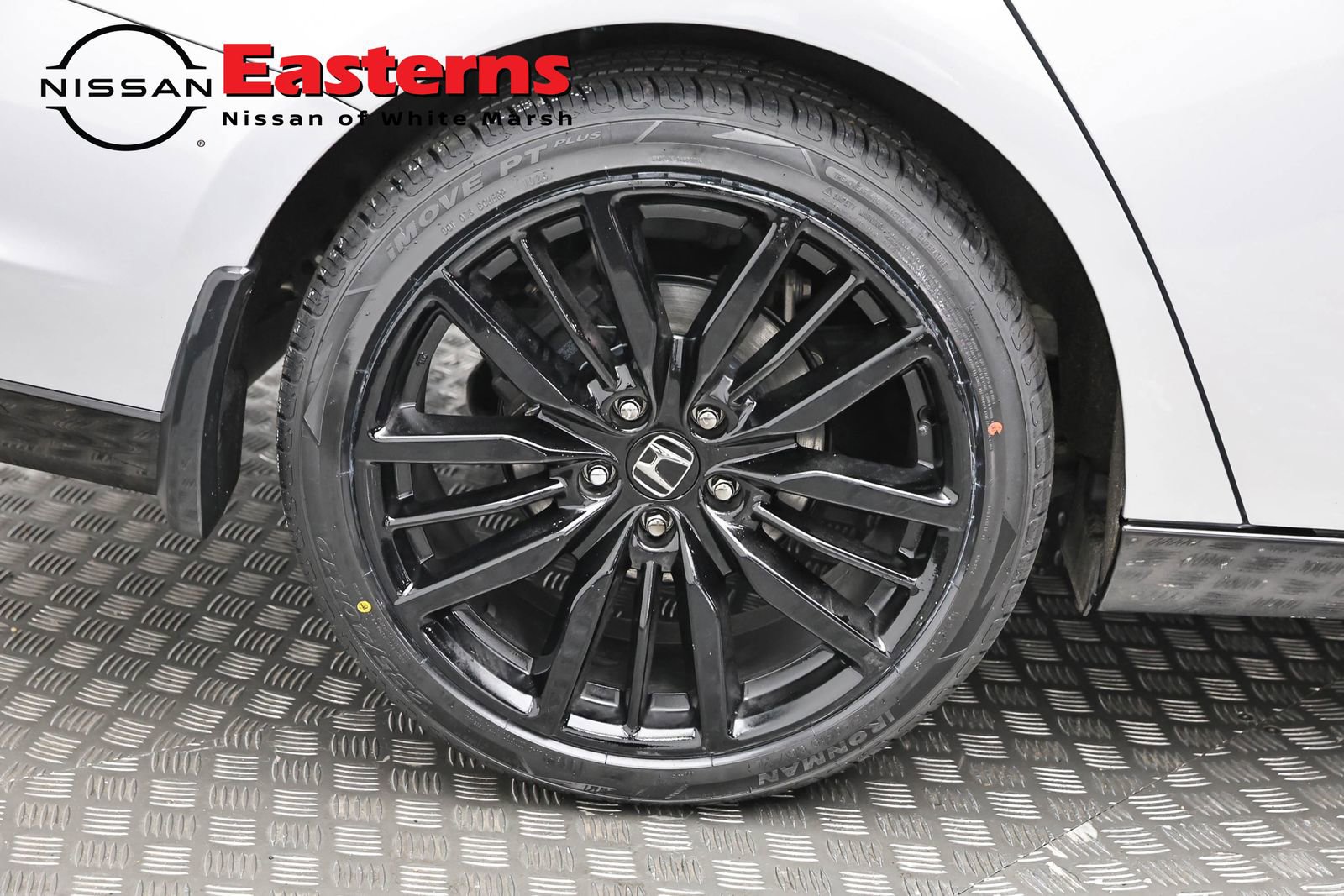 Used 2024 Honda Accord Touring image 29