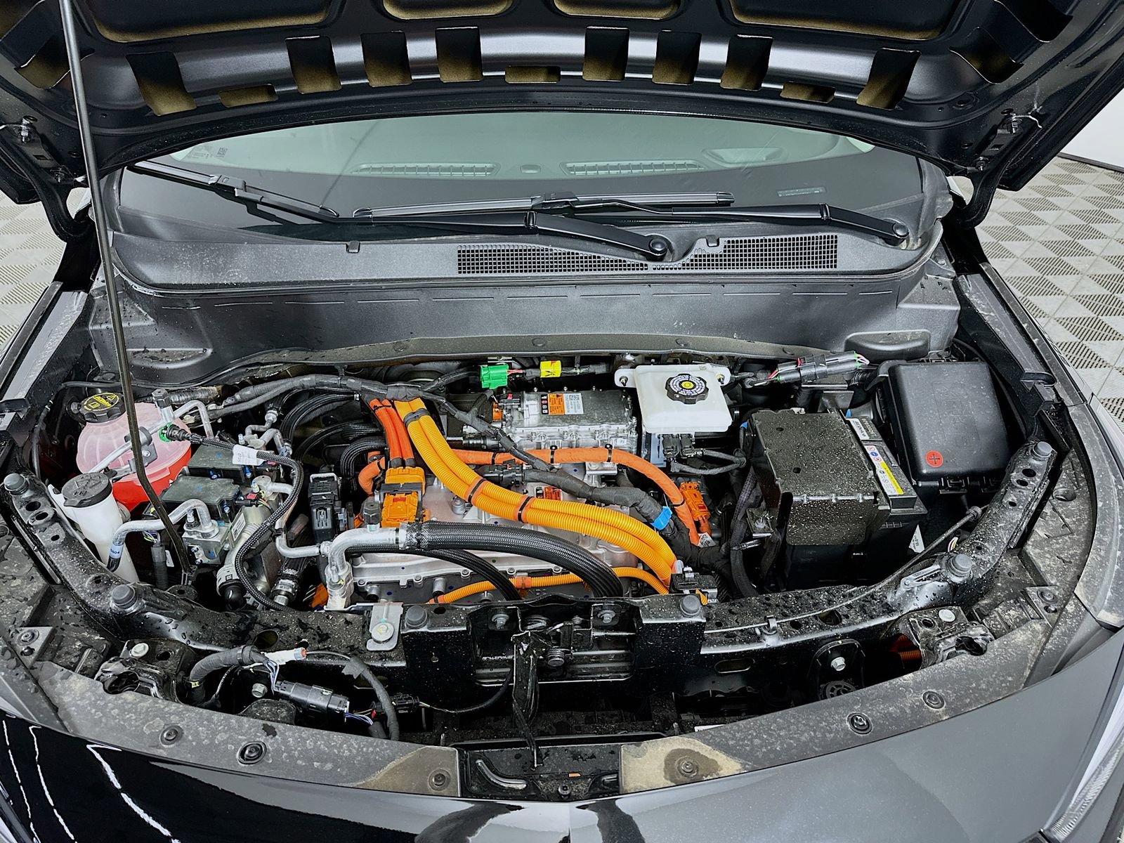 New 2027 Chevrolet Bolt RS w/ Technology Package FWD image 31