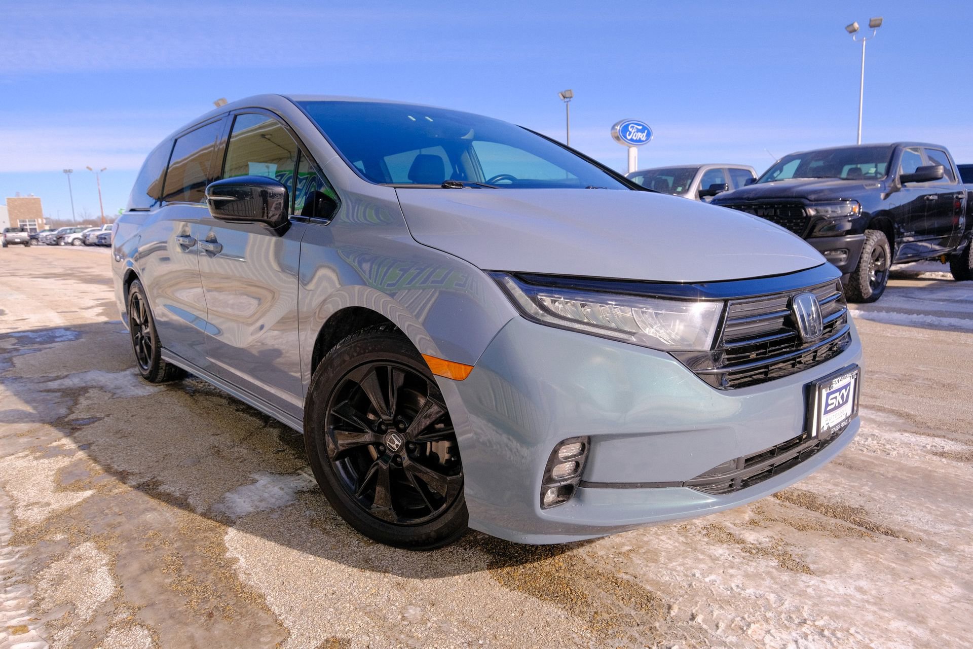 Used 2023 Honda Odyssey Sport image 13