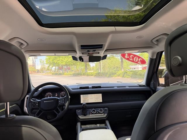 Used 2024 Land Rover Defender 110 X-Dynamic SE image 48