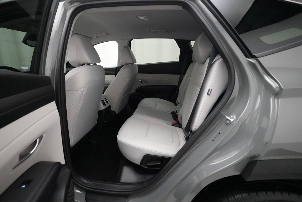Used 2025 Hyundai Tucson SEL image 16