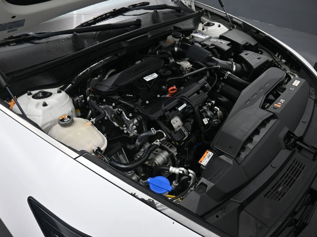 Used 2023 Hyundai Sonata Limited w/ Preferred Accessory Package FWD image 58