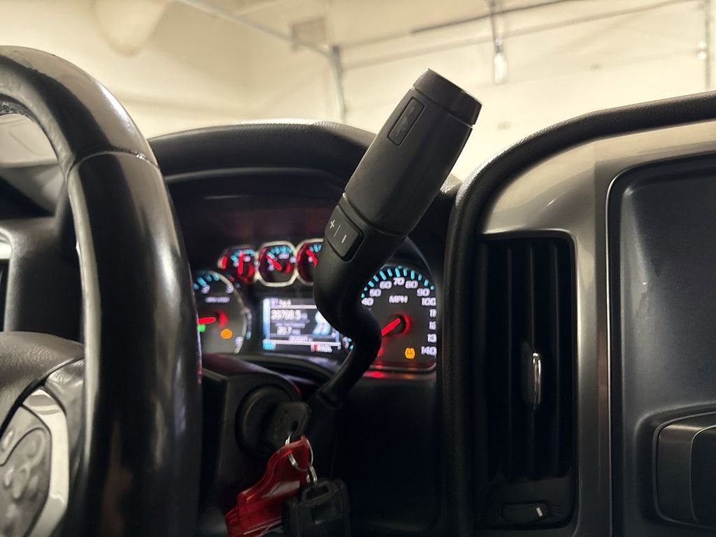 Used 2018 Chevrolet Silverado 2500 LT w/ Midnight Edition image 17