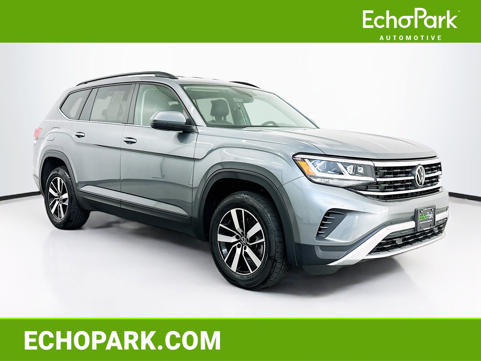 Used 2023 Volkswagen Atlas SE AWD/4WD image 1