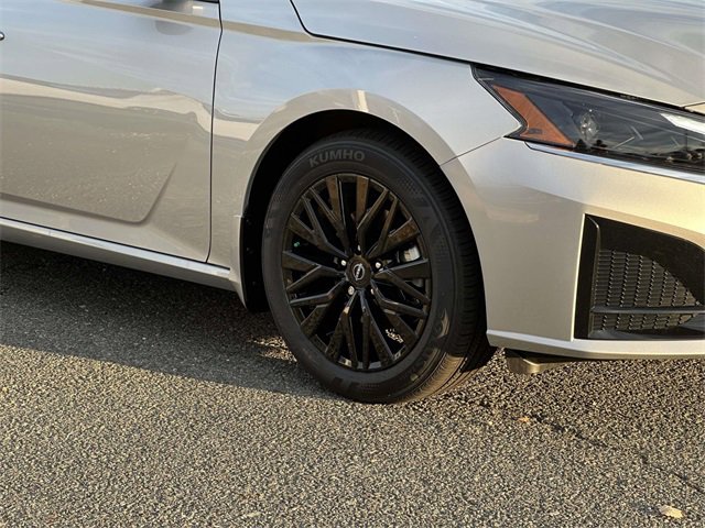 New 2025 Nissan Altima 2.5 SV w/ SV Special Edition Package image 7