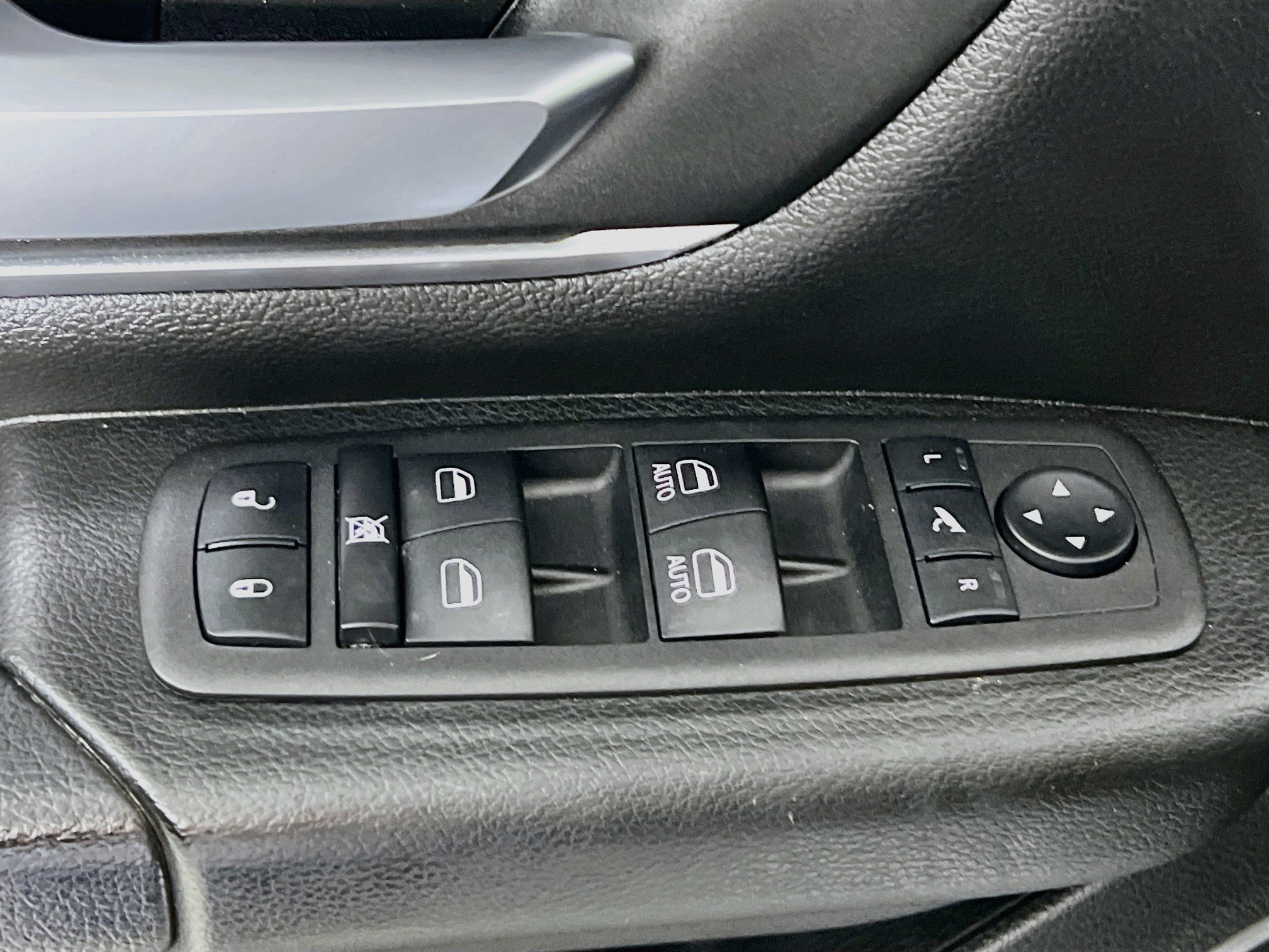 Used 2023 RAM 1500 Big Horn AWD/4WD image 16