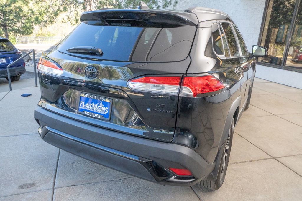 Used 2025 Toyota Corolla Cross AWD Hybrid image 6