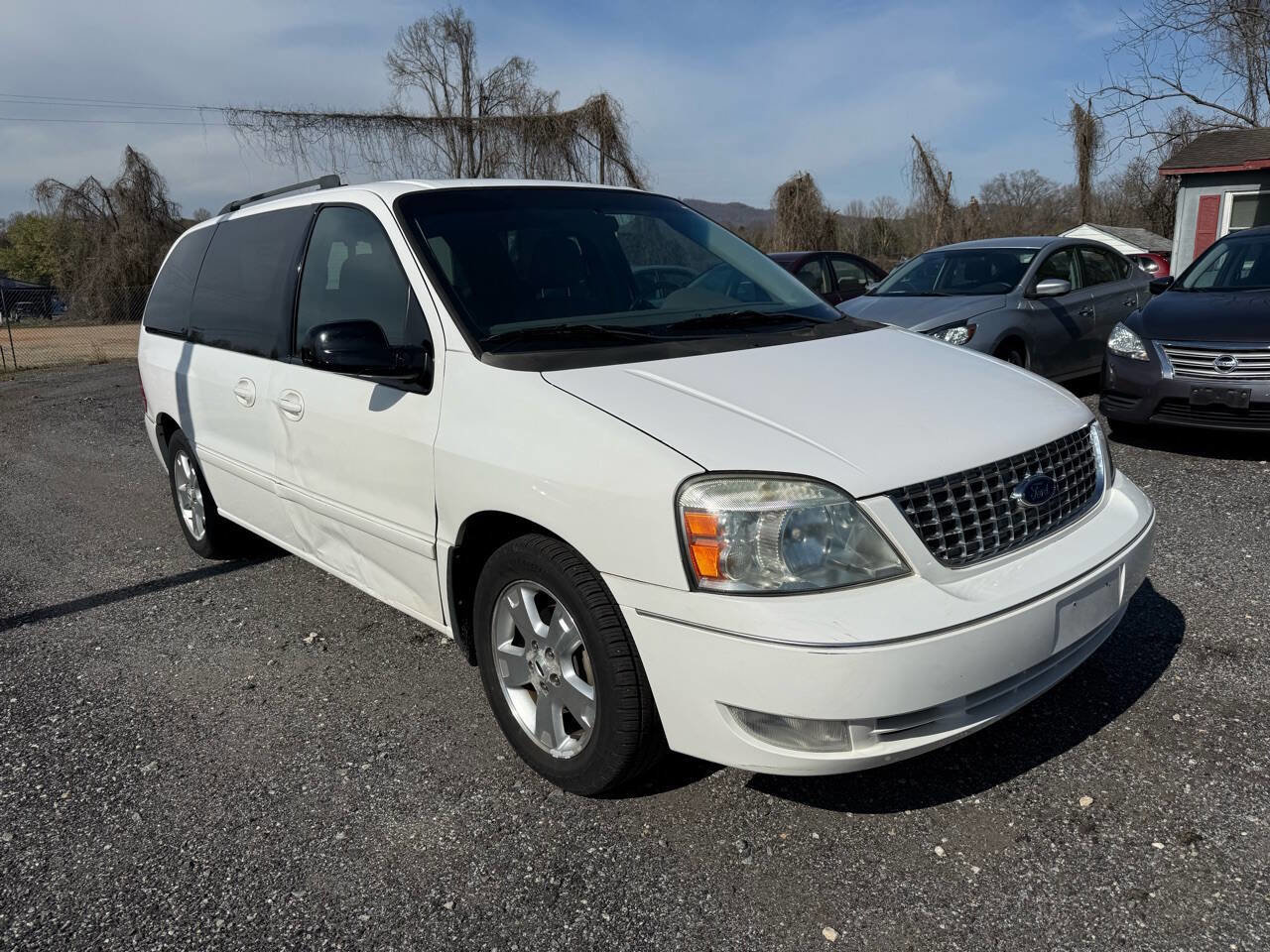 Used 2007 Ford Freestar SEL image 4