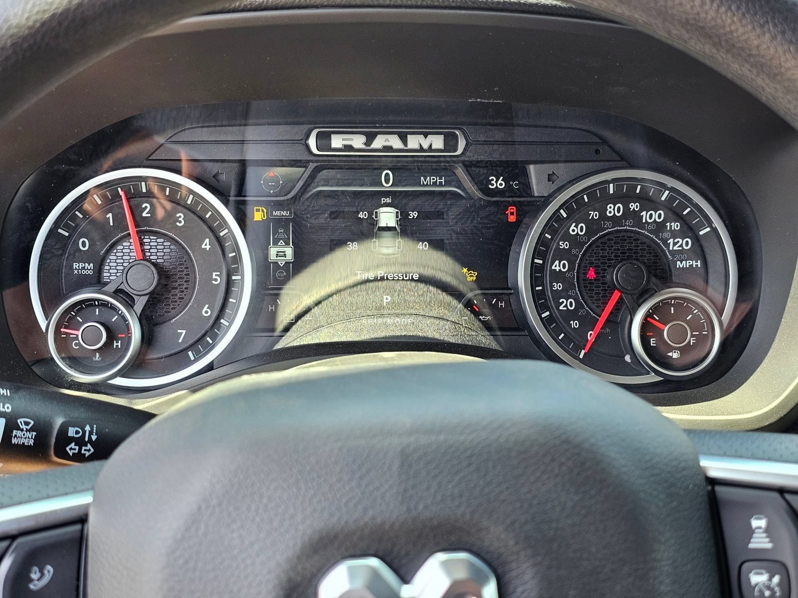 New 2026 RAM 1500 Express AWD/4WD image 8