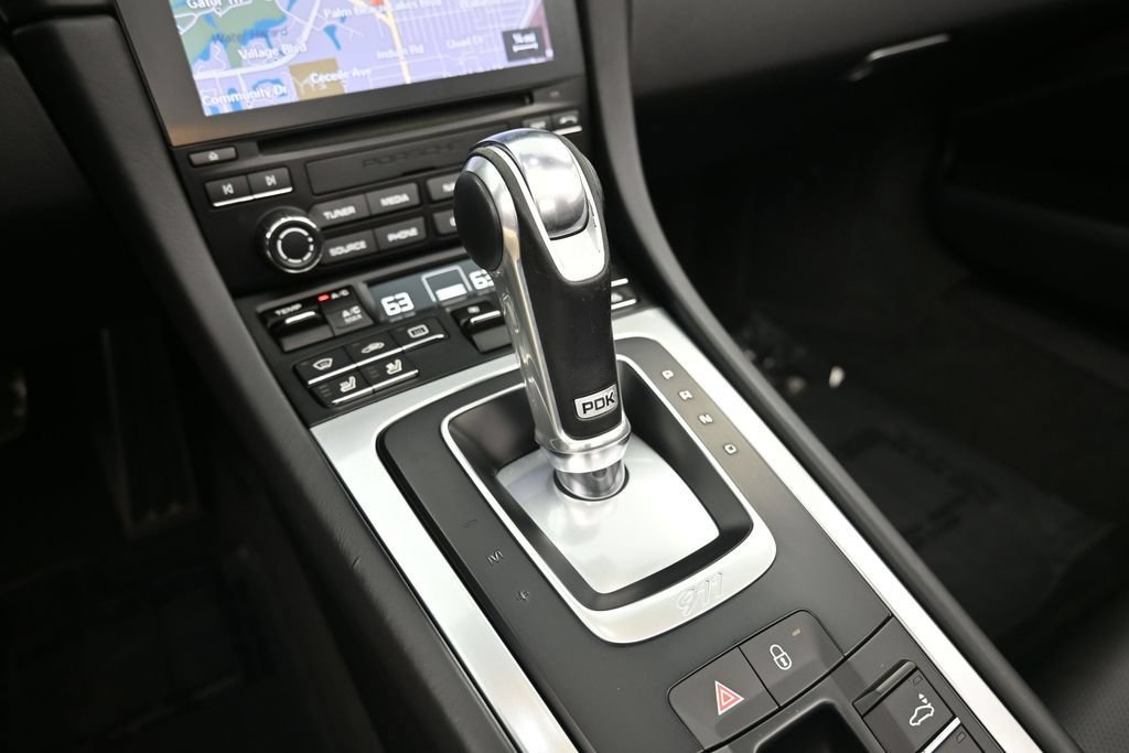 Certified 2019 Porsche 911 Carrera 4S AWD/4WD image 21
