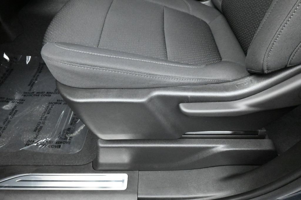 Used 2022 Chevrolet Silverado 1500 Custom RWD image 18