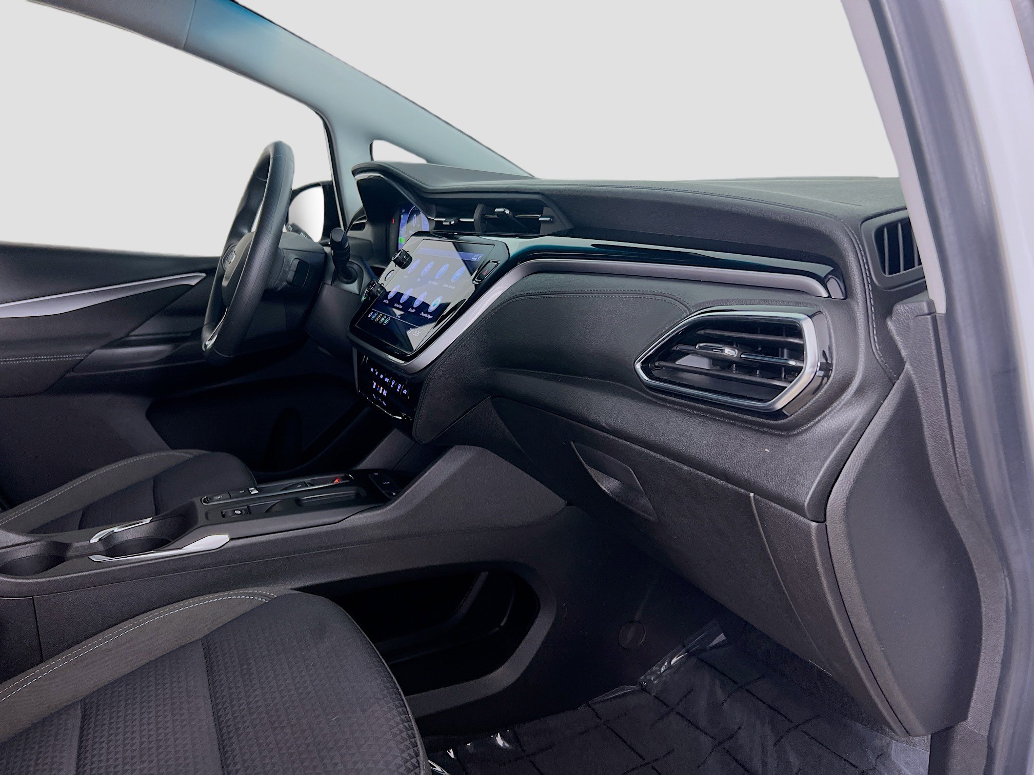 Used 2022 Chevrolet Bolt LT FWD image 28