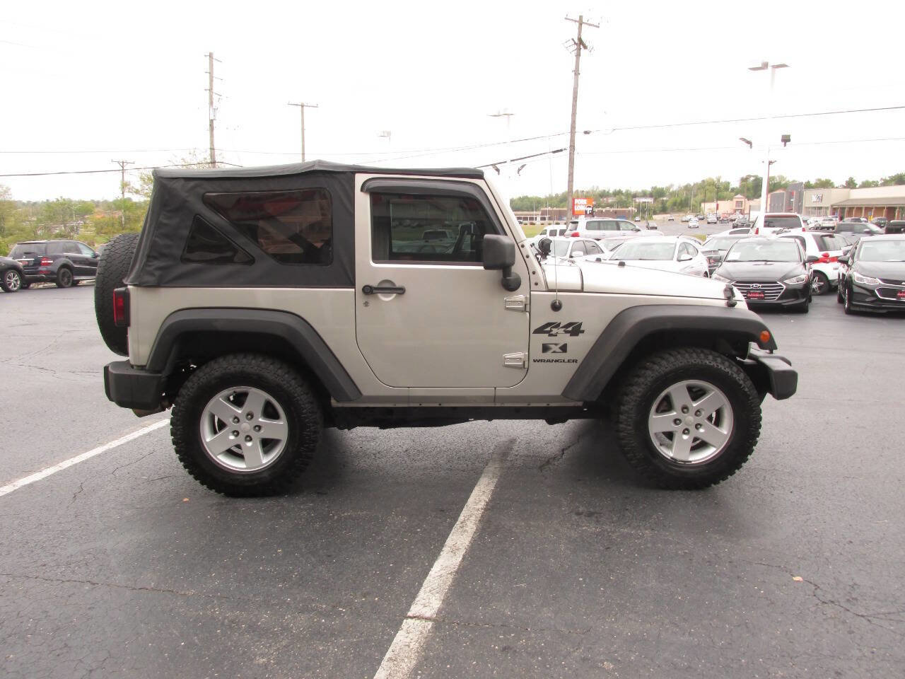 Used 2007 Jeep Wrangler X image 3
