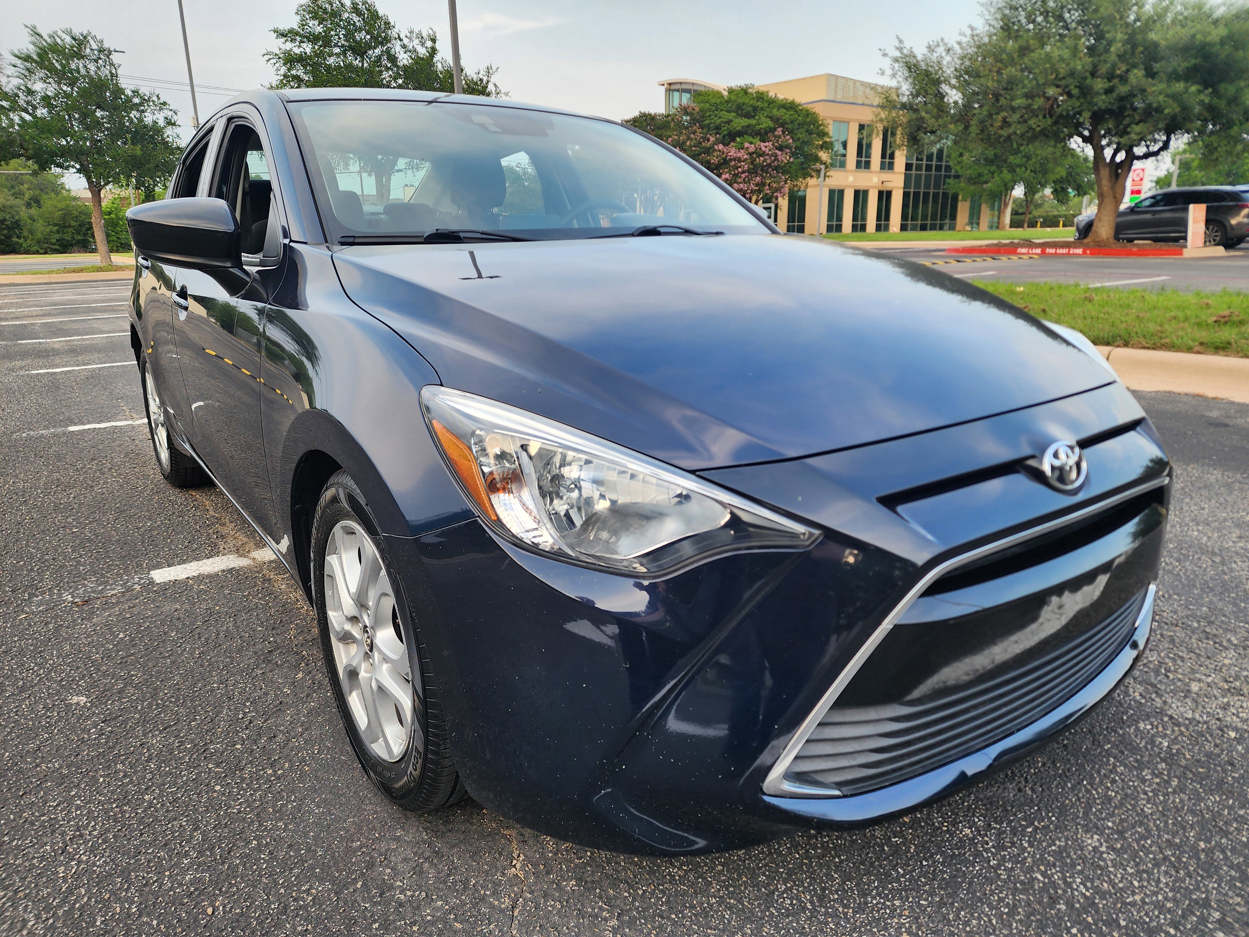 Used 2017 Toyota Yaris iA FWD image 1