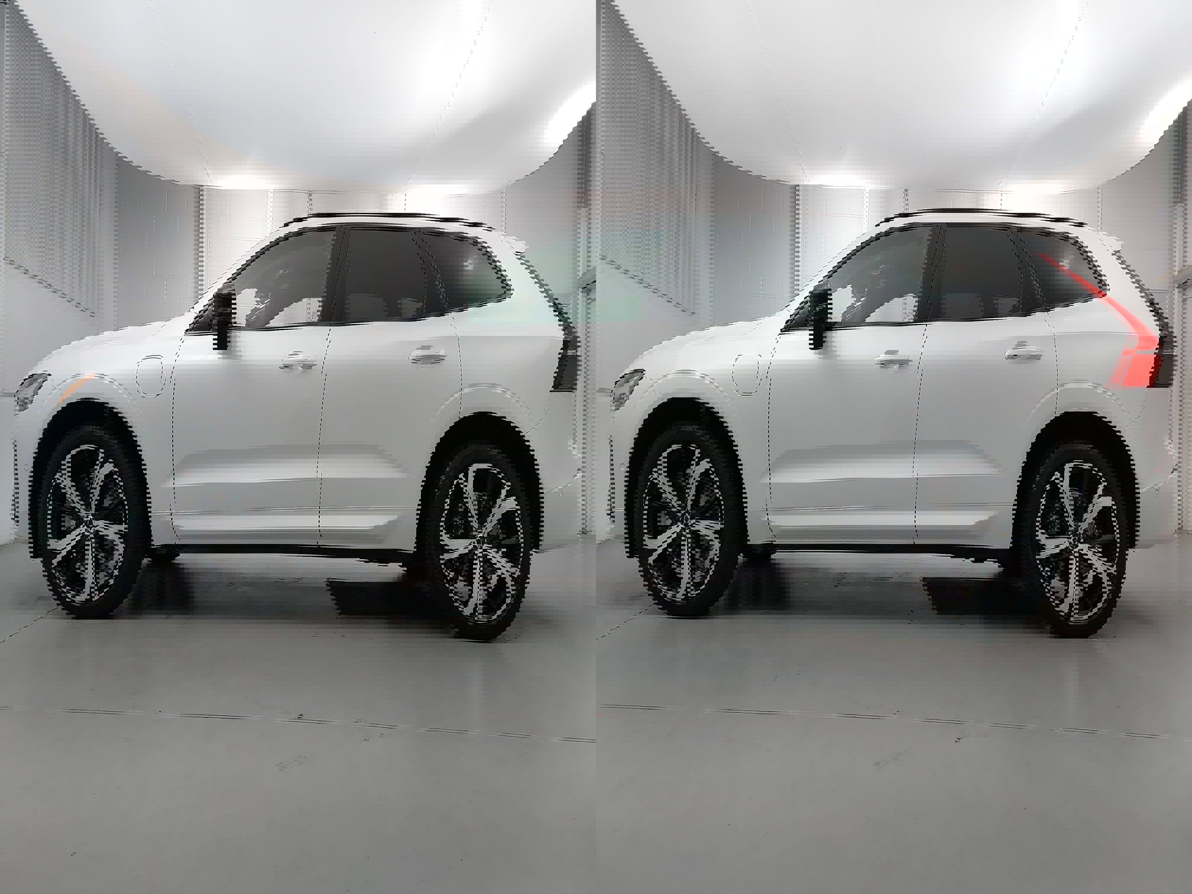 Used 2025 Volvo XC60 T8 Ultra w/ Protection Package Premier image 2