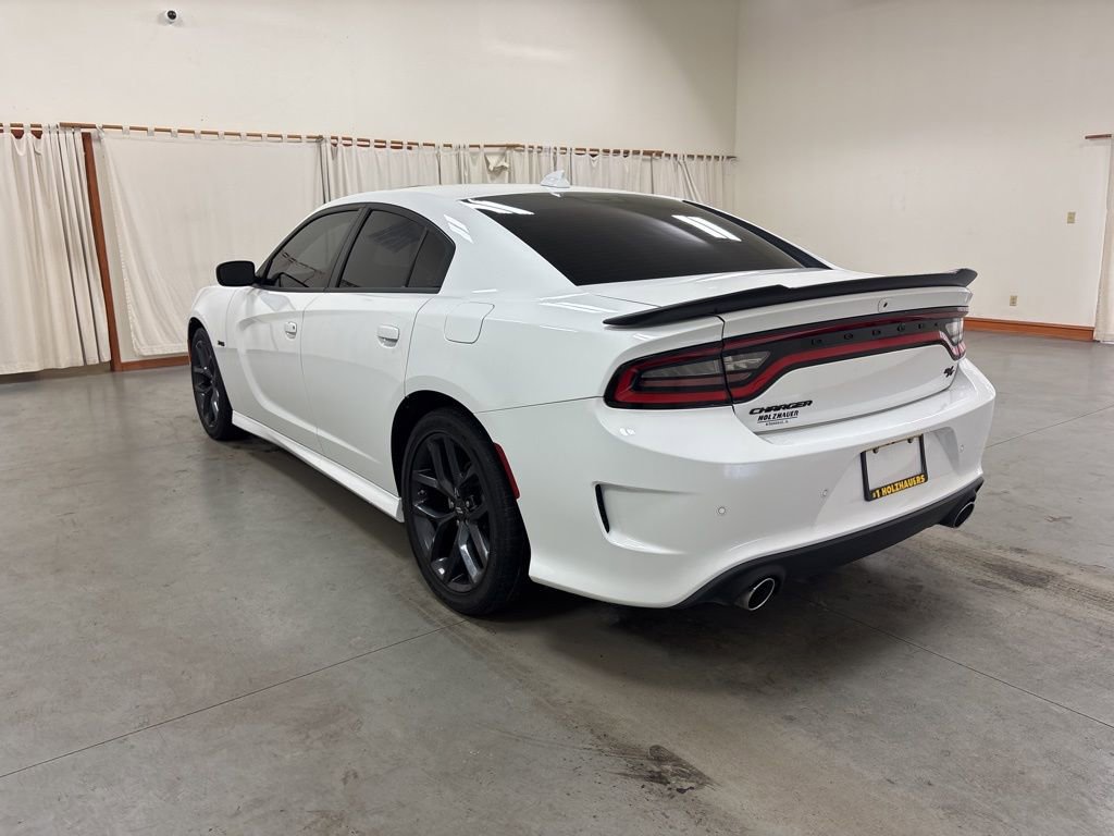 Used 2023 Dodge Charger R/T w/ Blacktop Package image 6