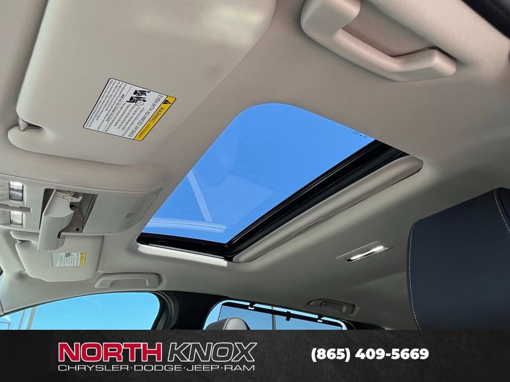 Used 2025 MAZDA CX-90 3.3 Turbo w/ Preferred Package image 8