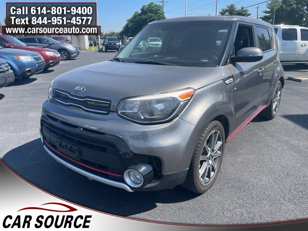 Used 2018 Kia Soul ! image 2