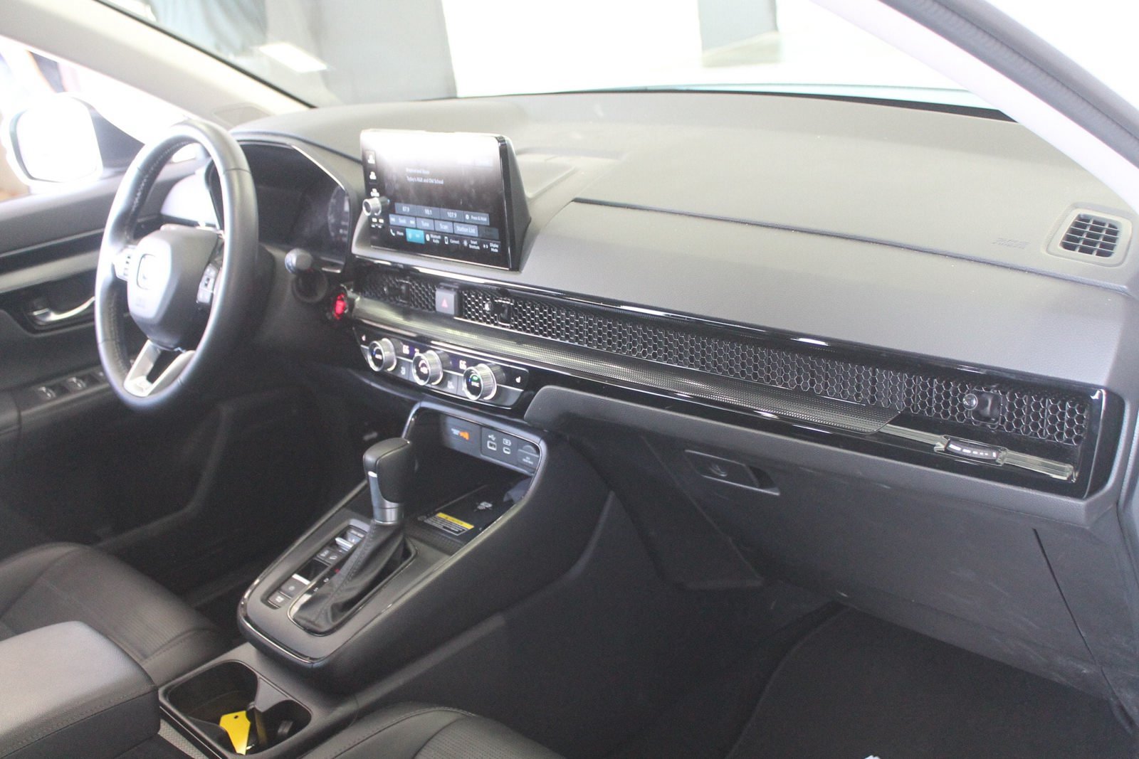 Used 2025 Honda CR-V EX-L image 20