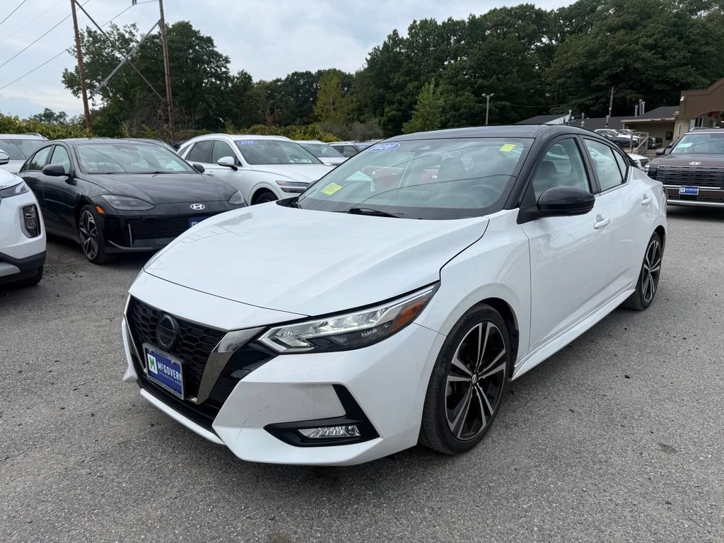 Used 2020 Nissan Sentra SR w/ Electronics Package FWD image 2