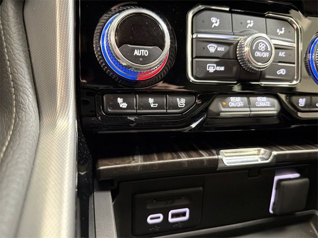 Used 2021 GMC Yukon Denali w/ Denali Ultimate Package image 33