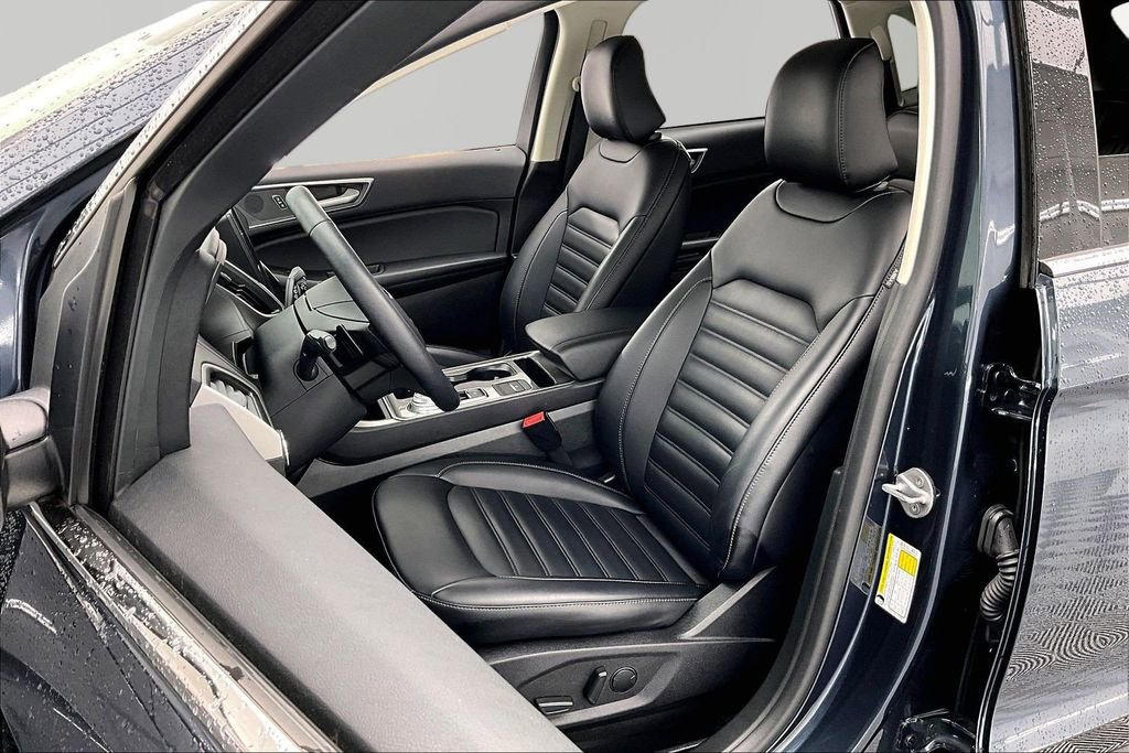 Certified 2024 Ford Edge SEL w/ Convenience Package AWD/4WD image 25