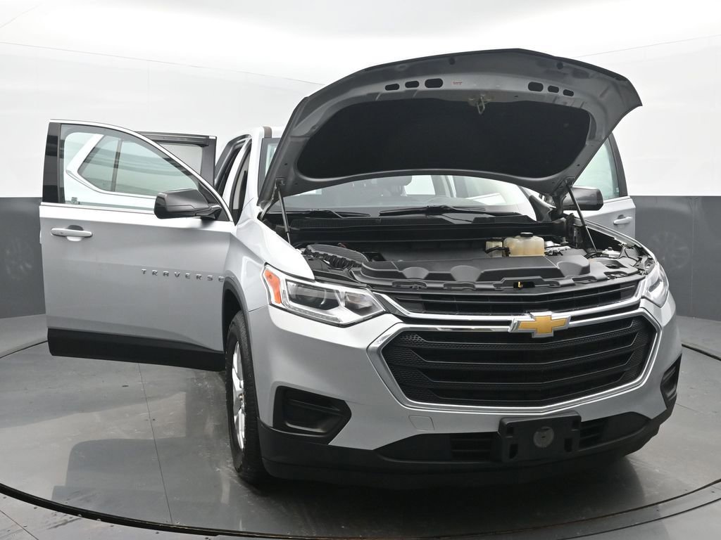 Used 2018 Chevrolet Traverse LS image 56