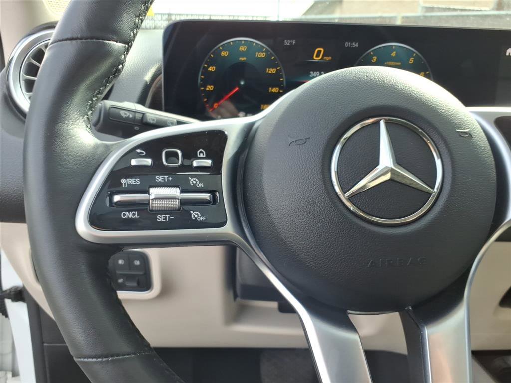 Used 2022 Mercedes-Benz GLB 250 4MATIC image 22