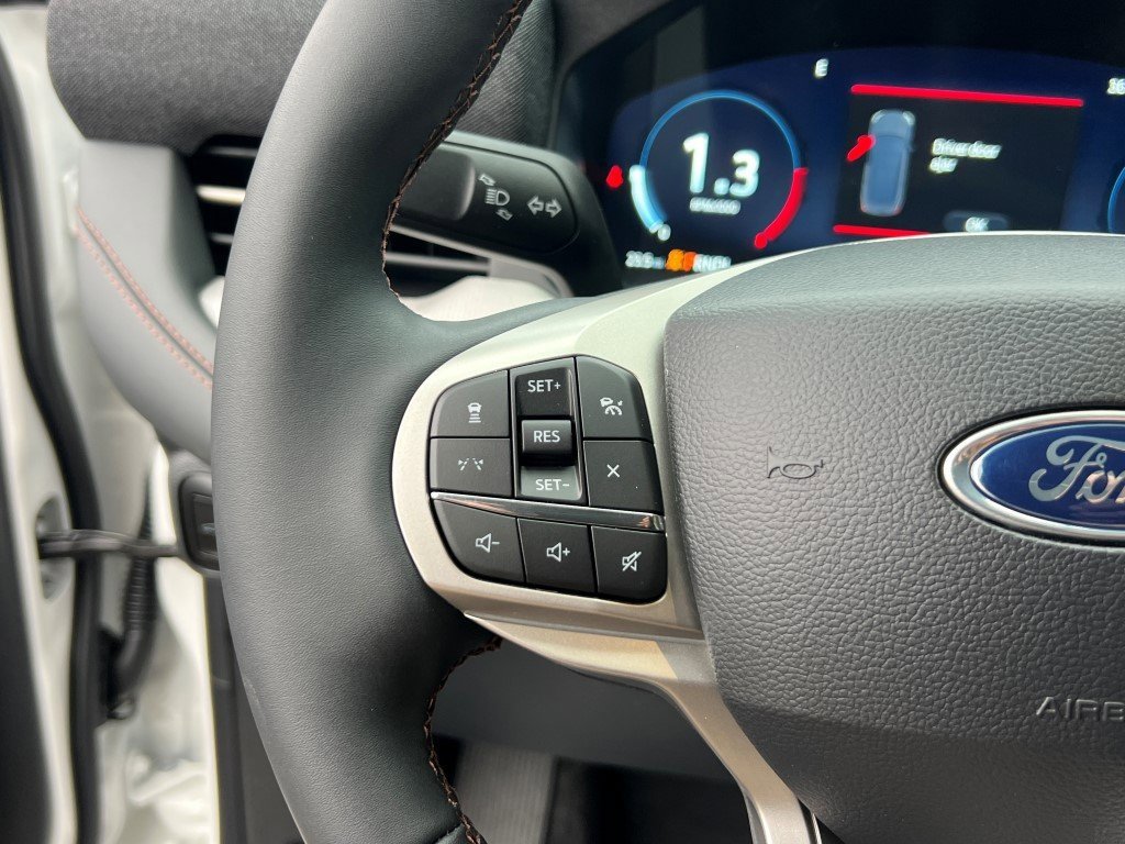 New 2026 Ford Explorer Active AWD/4WD image 26