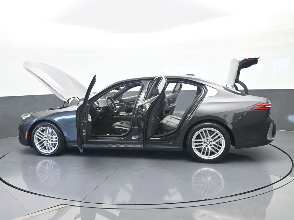 Used 2024 BMW 530i RWD image 83
