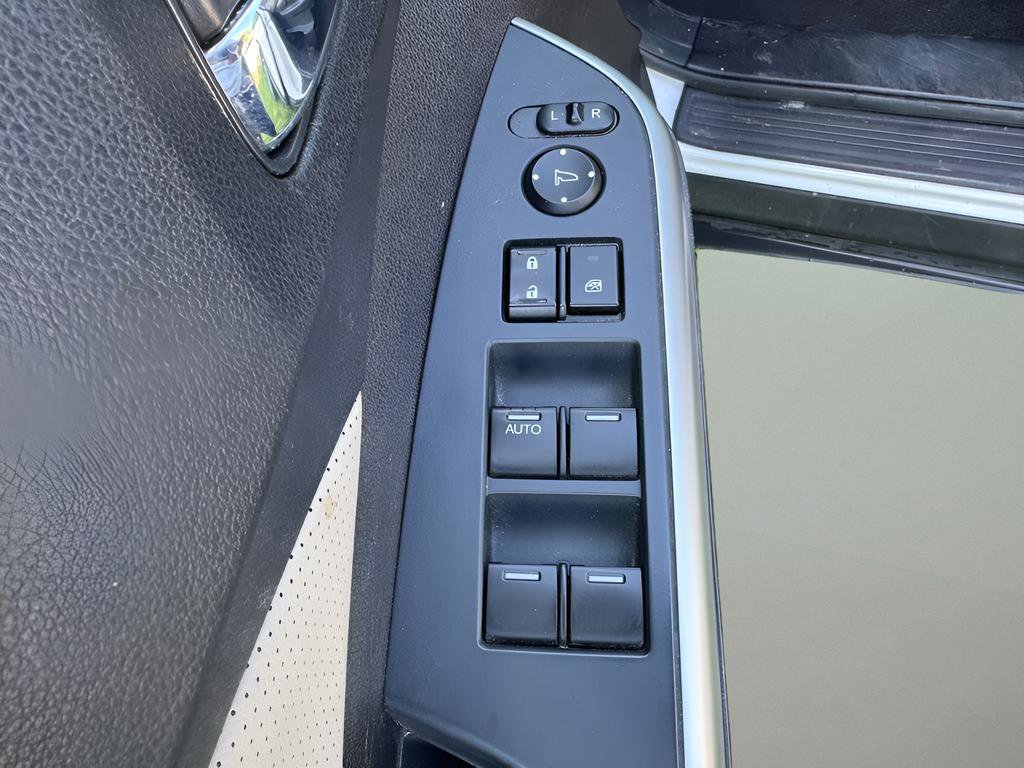 Used 2015 Honda CR-V Touring image 18