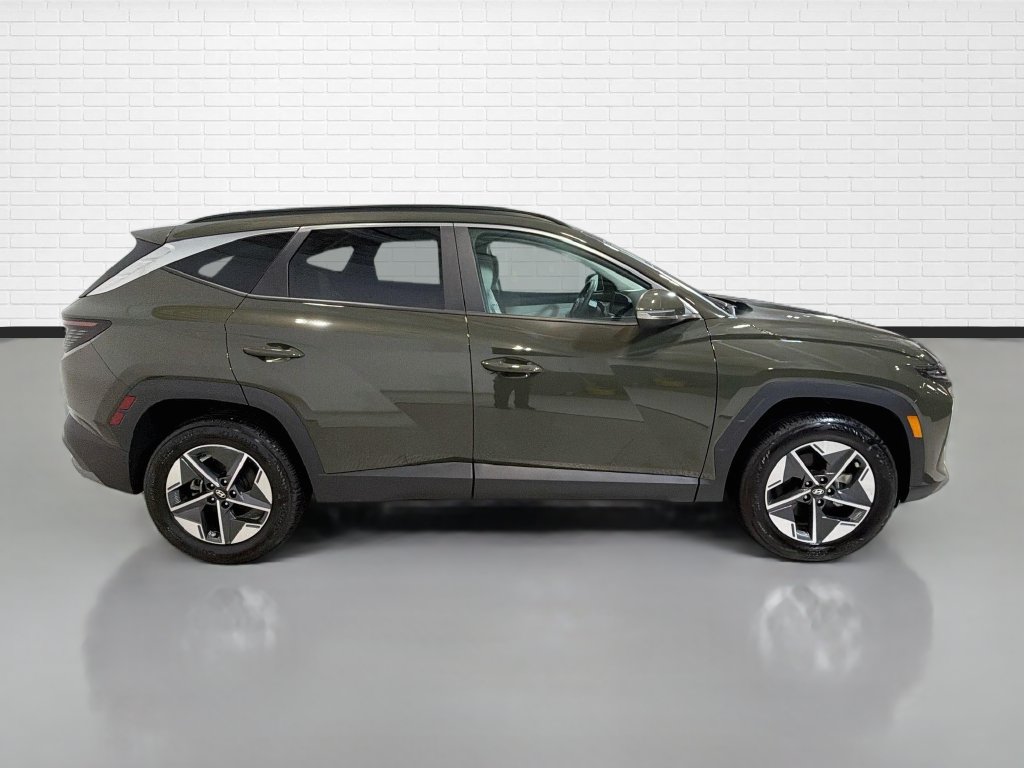 Used 2025 Hyundai Tucson SEL AWD/4WD image 10