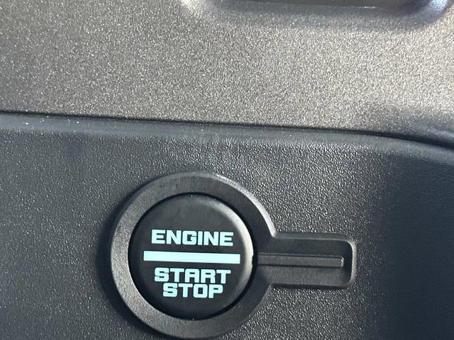 New 2025 Ford Bronco Badlands image 28