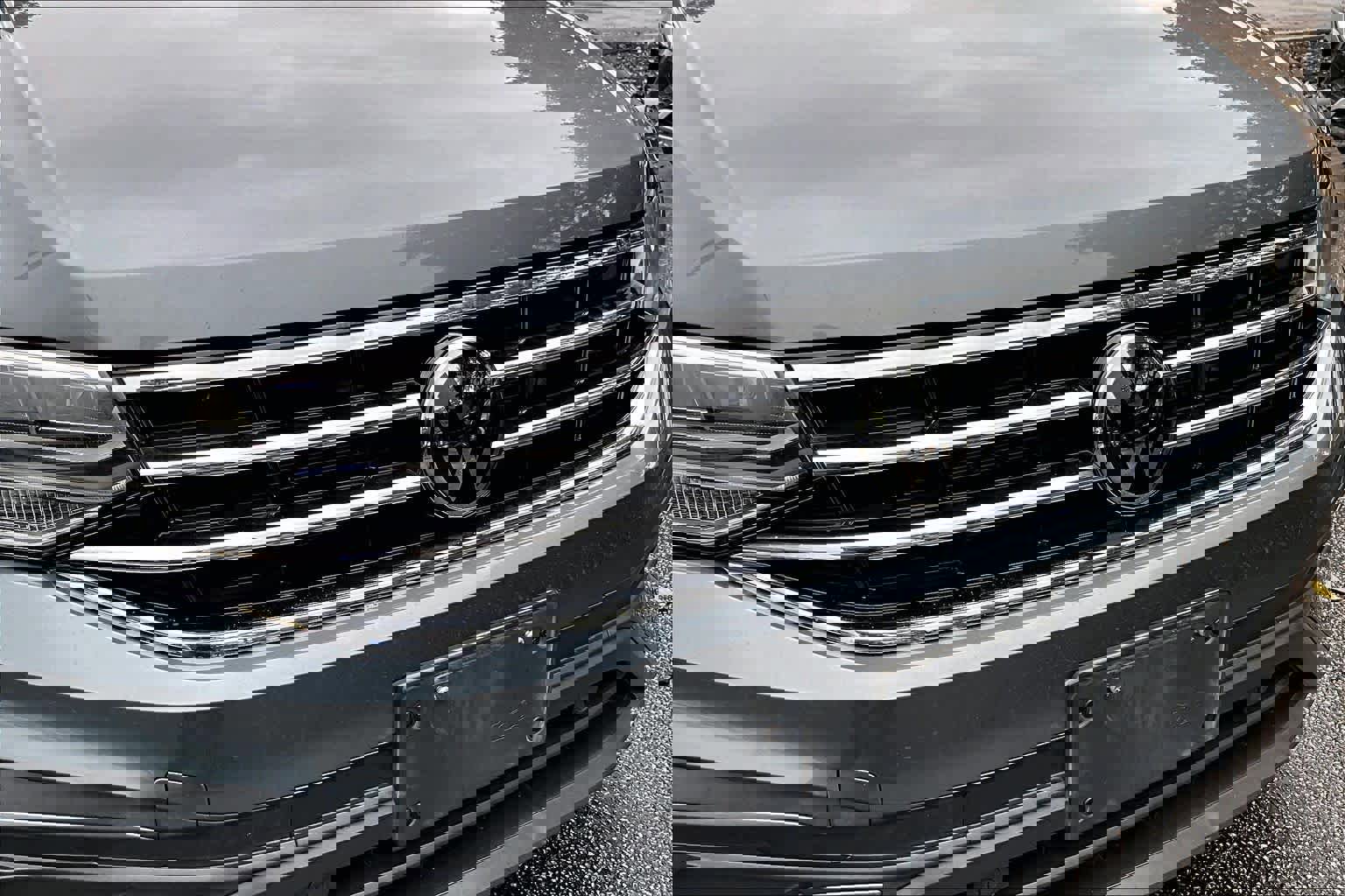 Certified 2022 Volkswagen Tiguan SE image 31