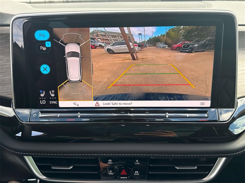 New 2026 Volkswagen Atlas SEL Premium R-Line image 24