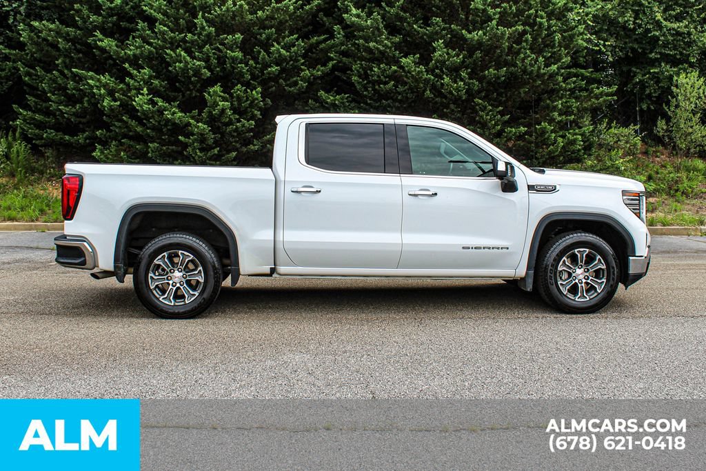 Used 2025 GMC Sierra 1500 SLT RWD image 8