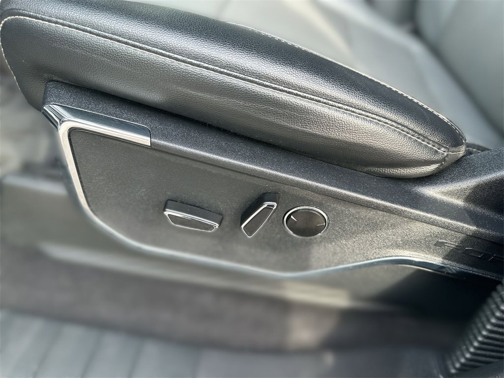 Used 2023 Ford F150 Lariat image 14