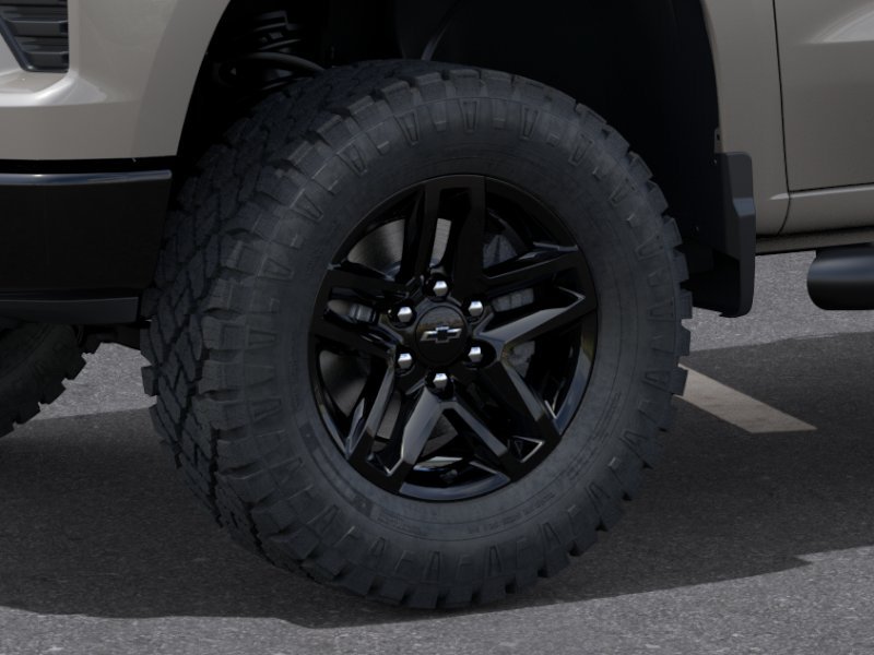 New 2026 Chevrolet Silverado 1500 Custom Trail Boss w/ LPO, Dark Essentials Package AWD/4WD image 9