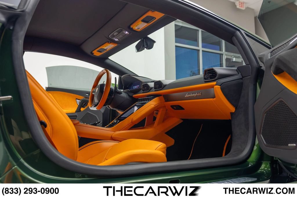 Used 2024 Lamborghini Huracan Tecnica RWD image 87