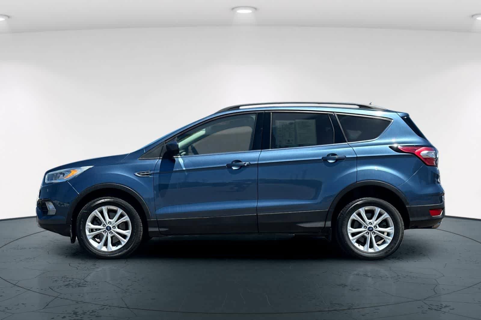 Used 2018 Ford Escape SEL AWD/4WD image 9