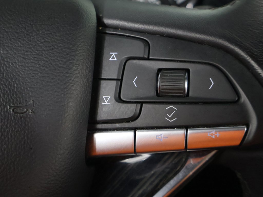 Used 2023 Cadillac XT6 Premium Luxury w/ Technology Package image 47