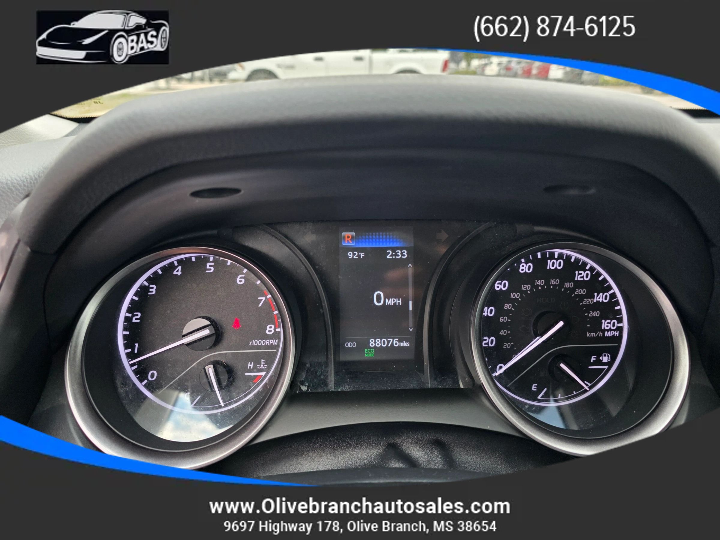 Used 2024 Toyota Camry SE w/ Convenience Package FWD image 18