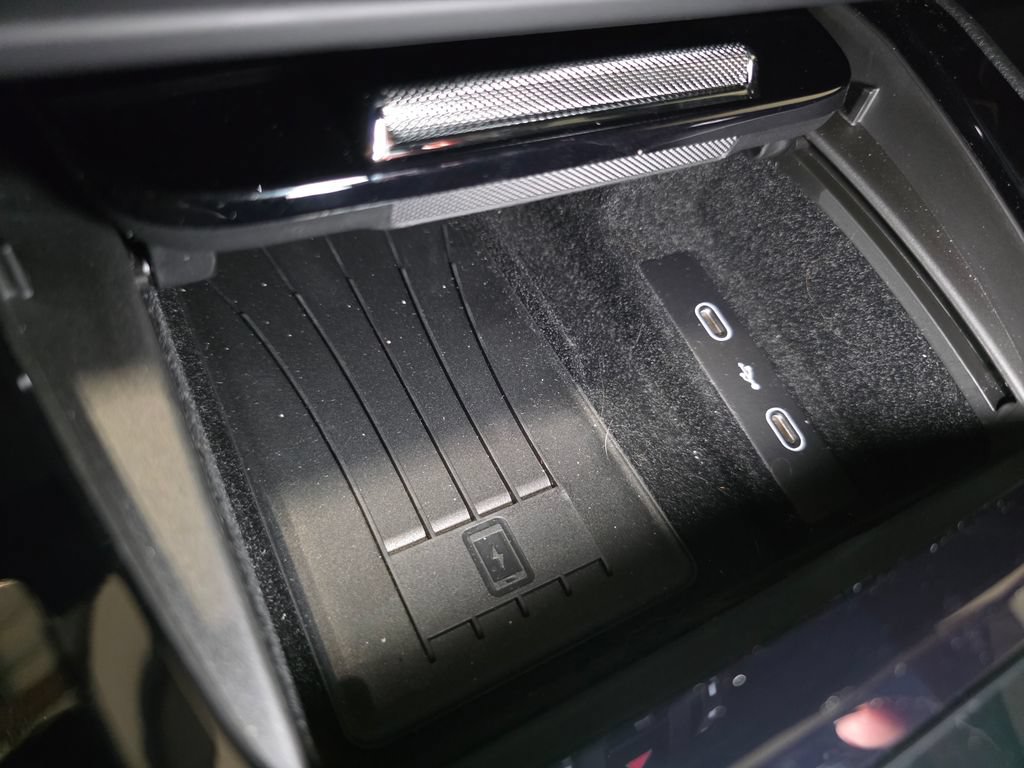Certified 2026 Porsche Cayenne AWD/4WD image 36