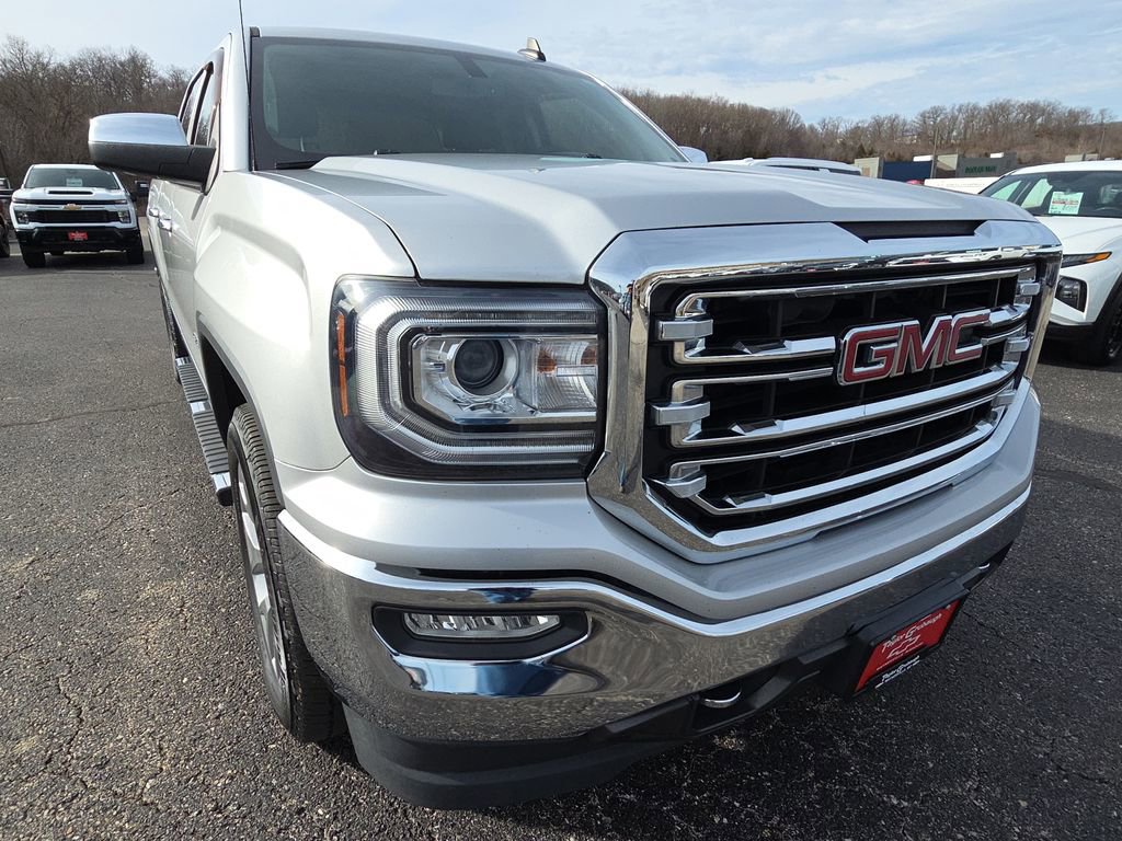 Used 2018 GMC Sierra 1500 SLT w/ SLT Premium Package image 12